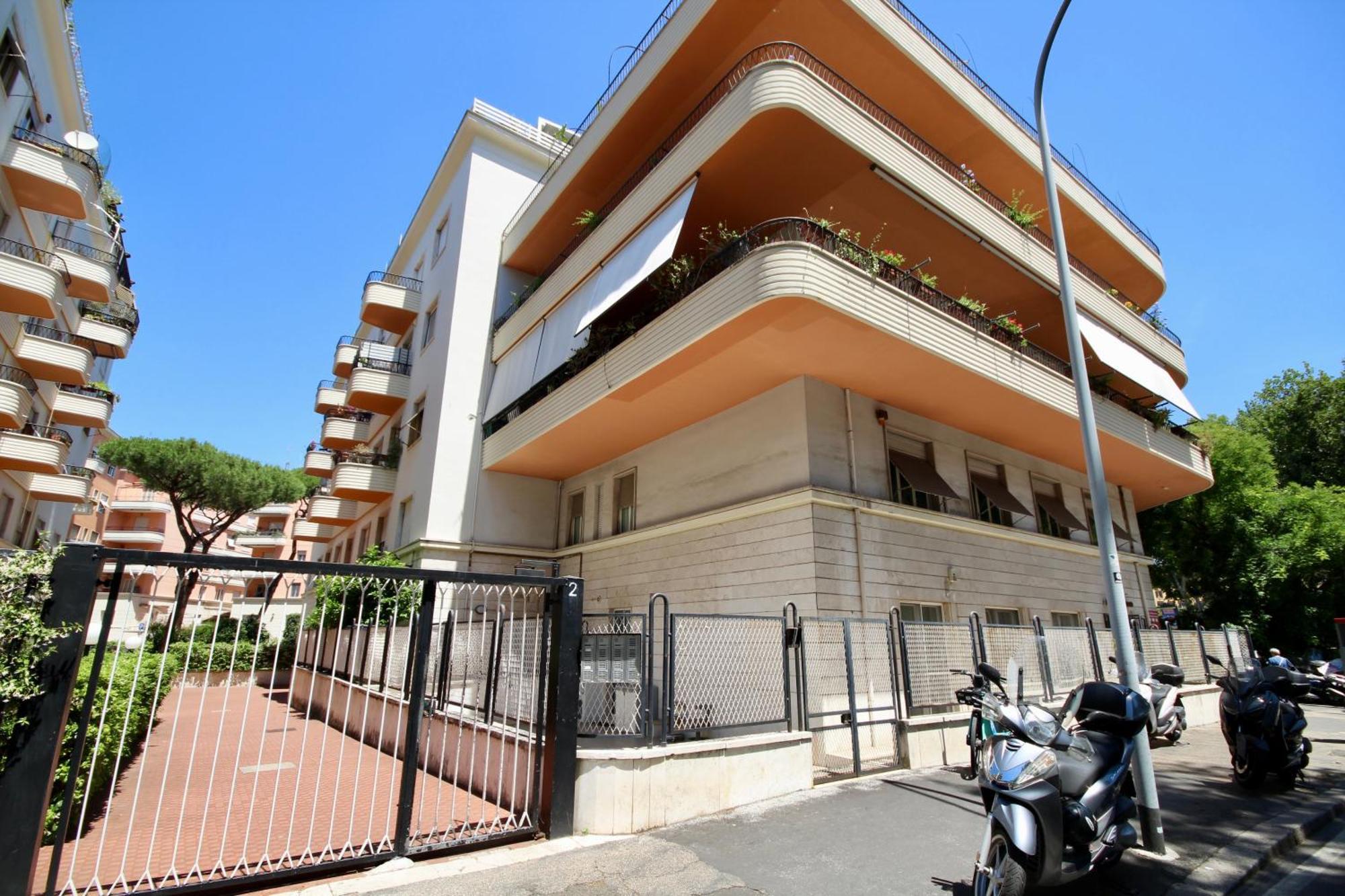 Hc - Clohouse Spacious Flat Appartamento