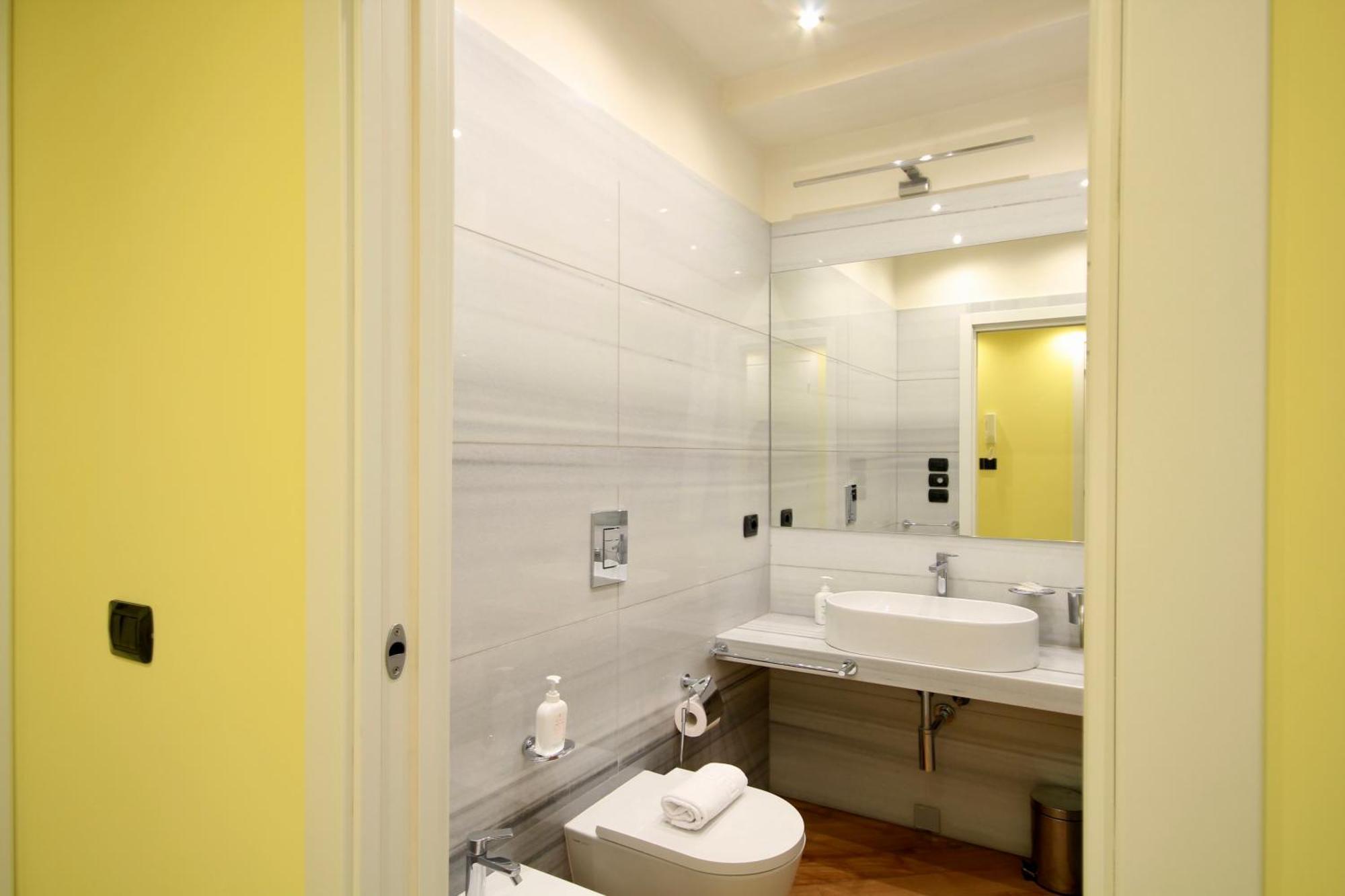 Appartamento Hc - Clohouse Spacious Flat Roma